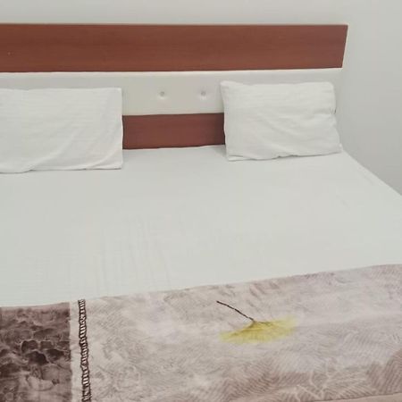 Rudra Prabha Guest House Ayodhya Exteriér fotografie