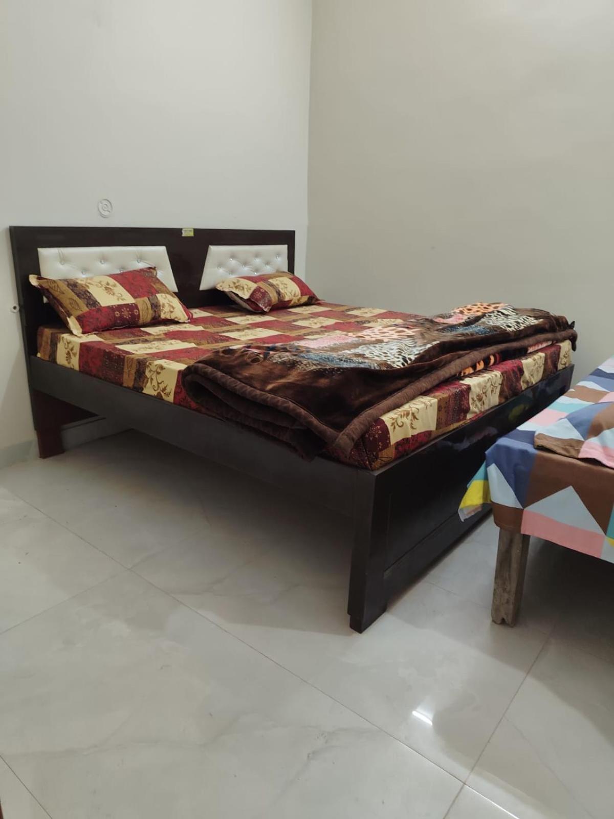 Rudra Prabha Guest House Ayodhya Exteriér fotografie